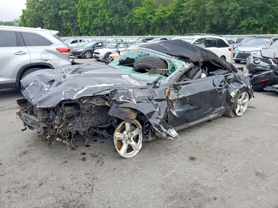 FORD MUSTANG 2015 with VIN 1FATP8EM9F5360808 - Photo from auction