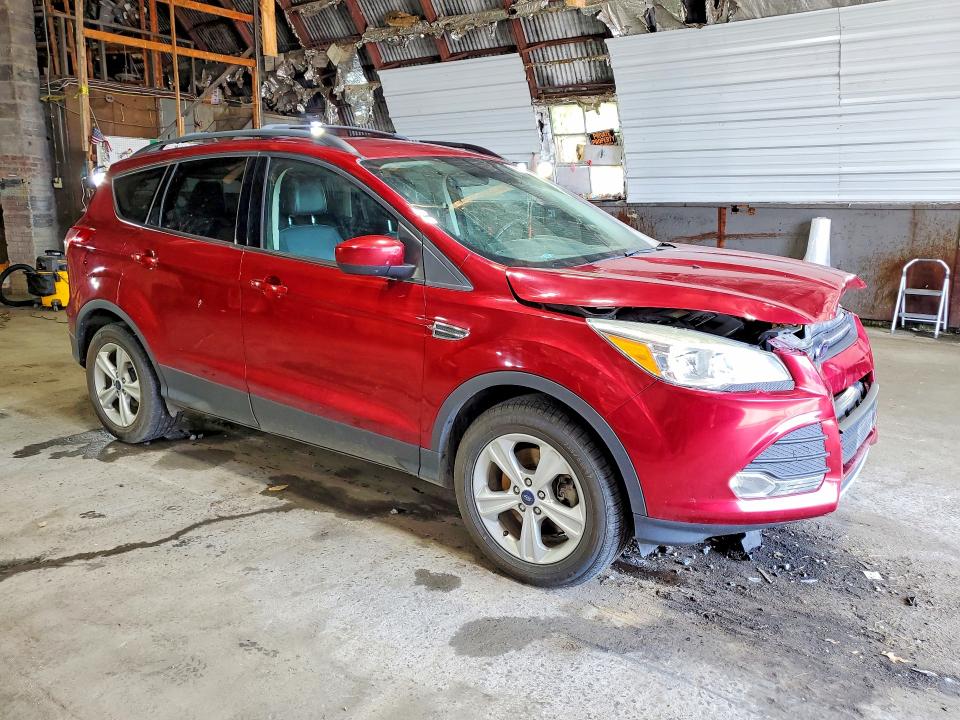 Photo 4 from auction – 2016 FORD ESCAPE with VIN 1FMCU9GX8GUA11027