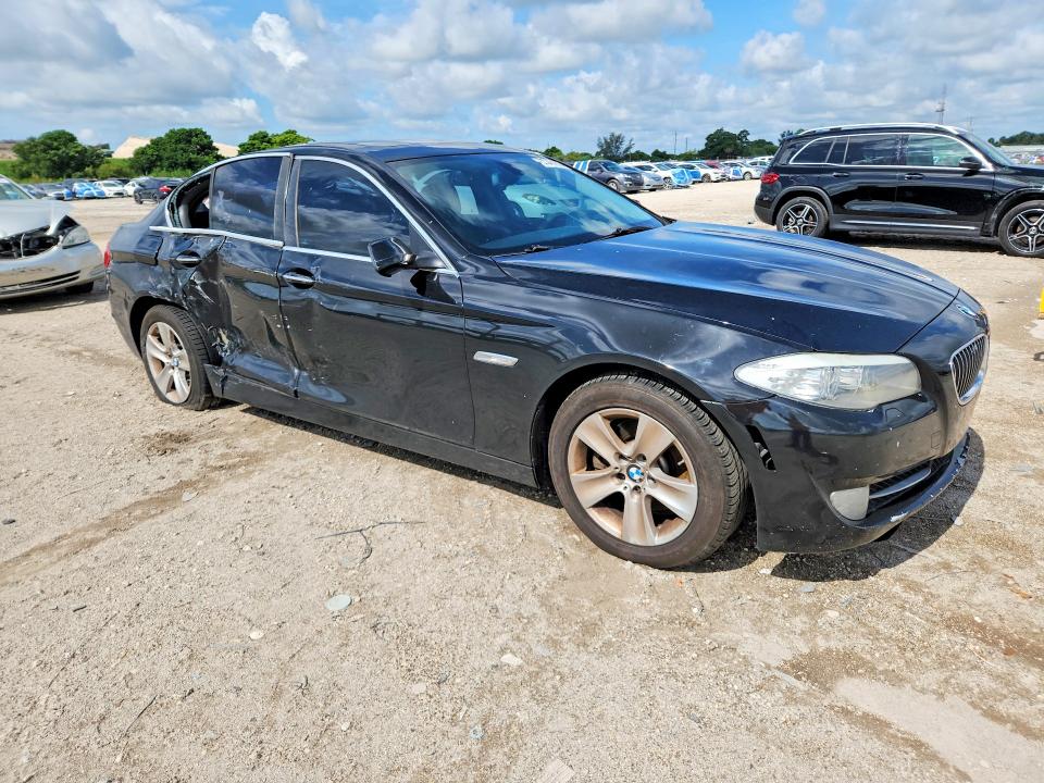 Photo 4 from auction – 2013 BMW 528 with VIN WBAXG5C58DD233652