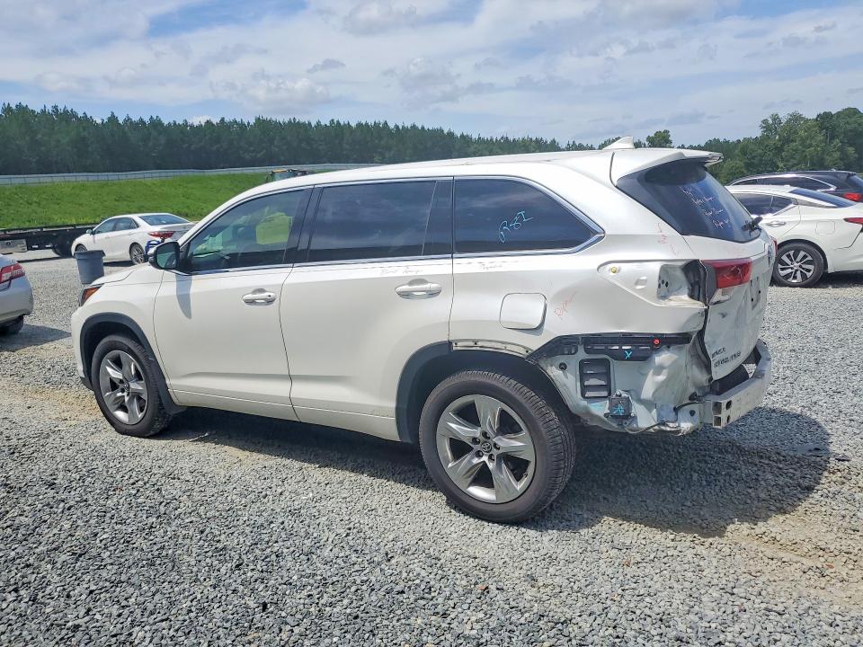 Photo 2 from auction – 2018 TOYOTA HIGHLANDER with VIN 5TDDZRFH3JS882353