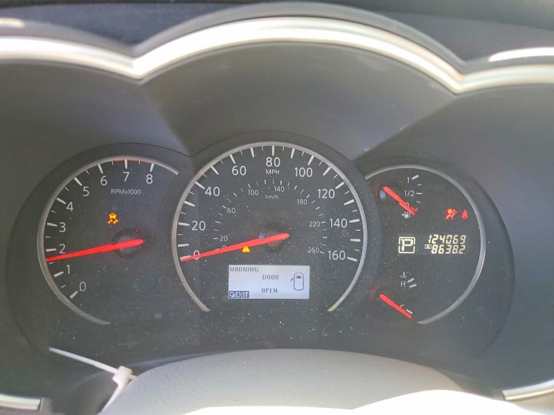 Foto 9 de la subasta – 2014 NISSAN QUEST con VIN JN8AE2KP8E9101922