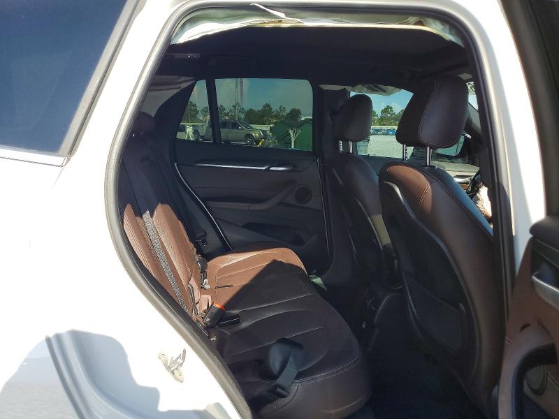 Photo 11 from auction – 2017 BMW X1 with VIN WBXHU7C30H5H34163
