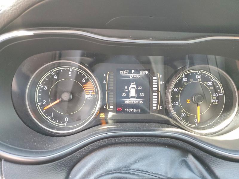 Photo 9 from auction – 2019 JEEP CHEROKEE with VIN 1C4PJMLB7KD354819