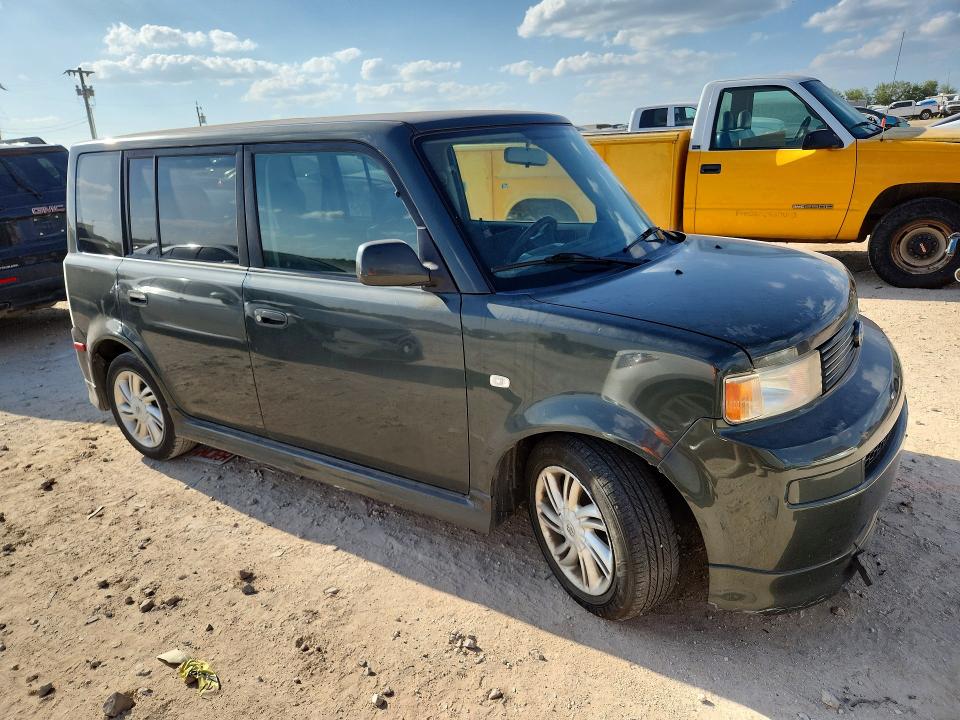 Zdjęcie 4 z aukcji – 2005 SCION XB z VIN JTLKT324550178127