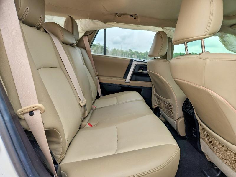 Photo 10 from auction – 2019 TOYOTA 4RUNNER with VIN JTEZU5JR1K5200599
