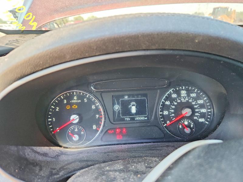 Photo 9 from auction – 2016 KIA SORENTO with VIN 5XYPG4A3XGG052363