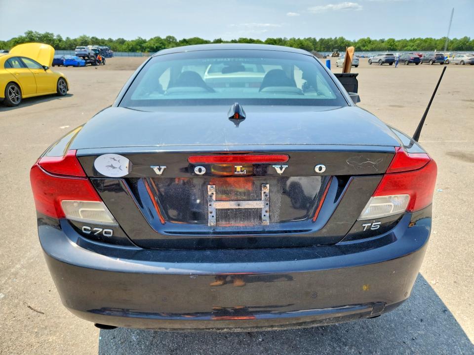 Photo 6 from auction – 2012 VOLVO C70 with VIN YV1672MC6CJ126023