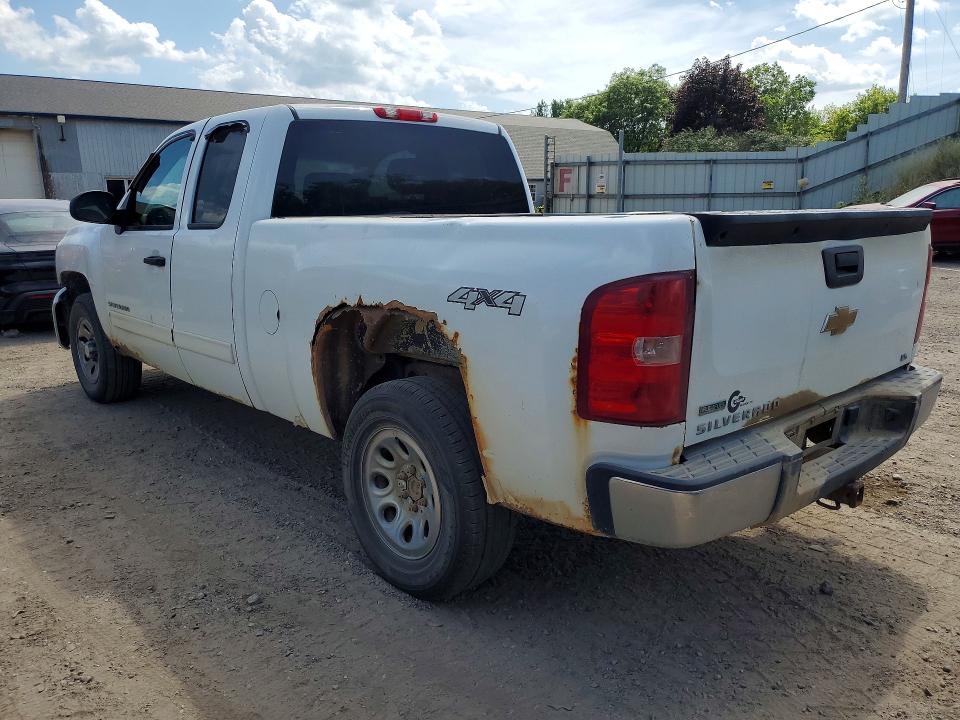 Photo 2 from auction – 2011 CHEVROLET SILVERADO with VIN 1GCRKREA3BZ277652