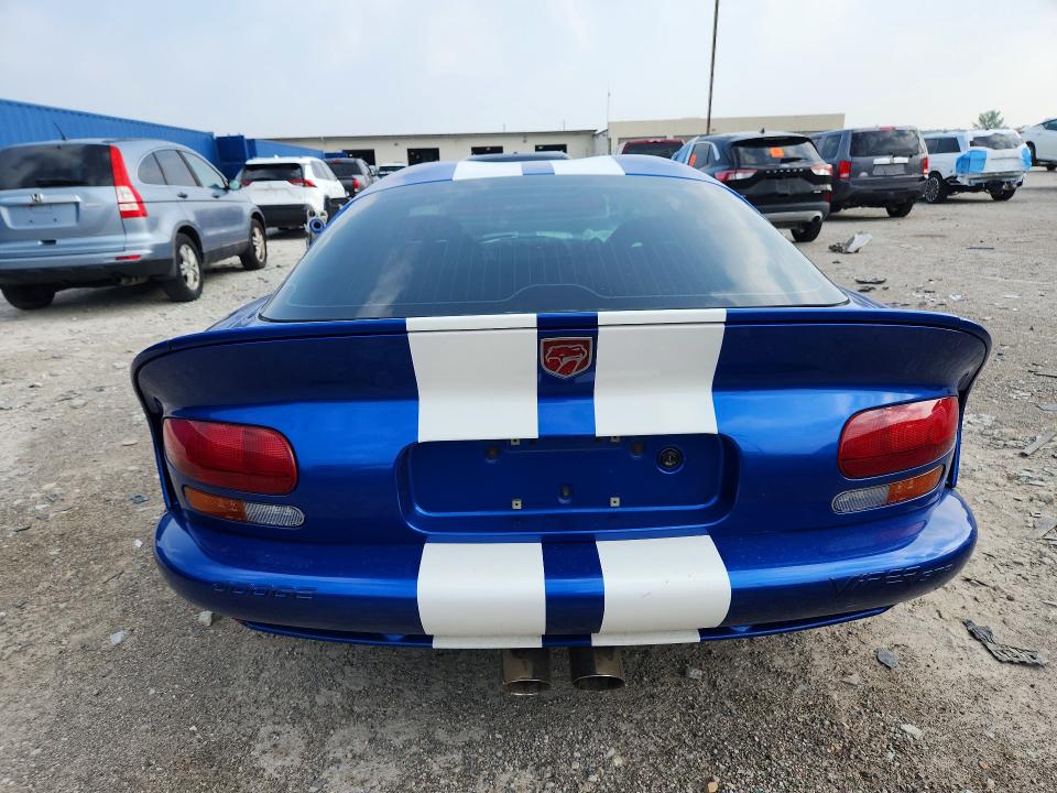 Photo 6 from auction – 1997 DODGE VIPER with VIN 1B3ER69E1VV300901