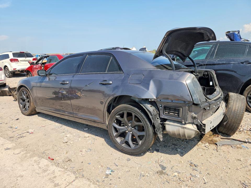Photo 2 from auction – 2021 CHRYSLER 300 with VIN 2C3CCAAG8MH640632