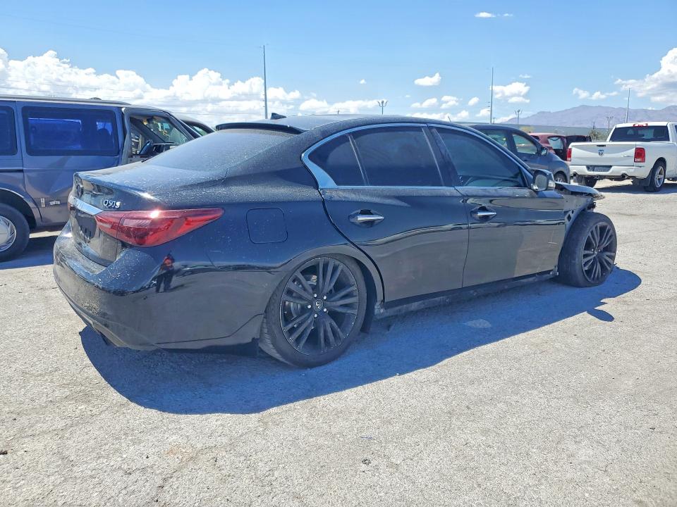 Photo 3 from auction – 2018 INFINITI Q50 with VIN JN1EV7AP1JM354702