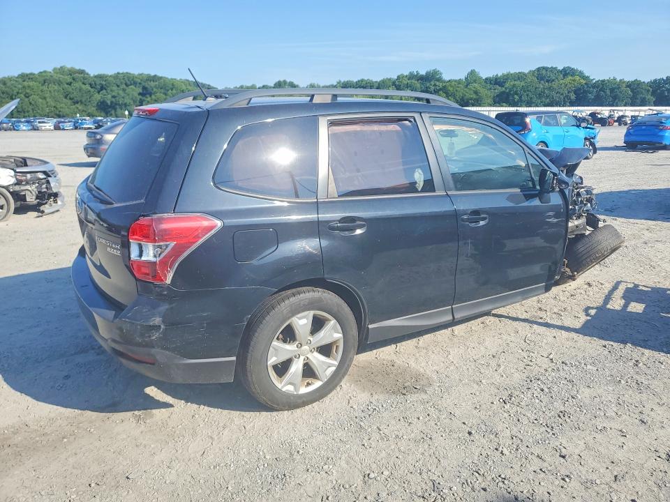 Photo 3 from auction – 2014 SUBARU FORESTER with VIN JF2SJAEC6EH442421