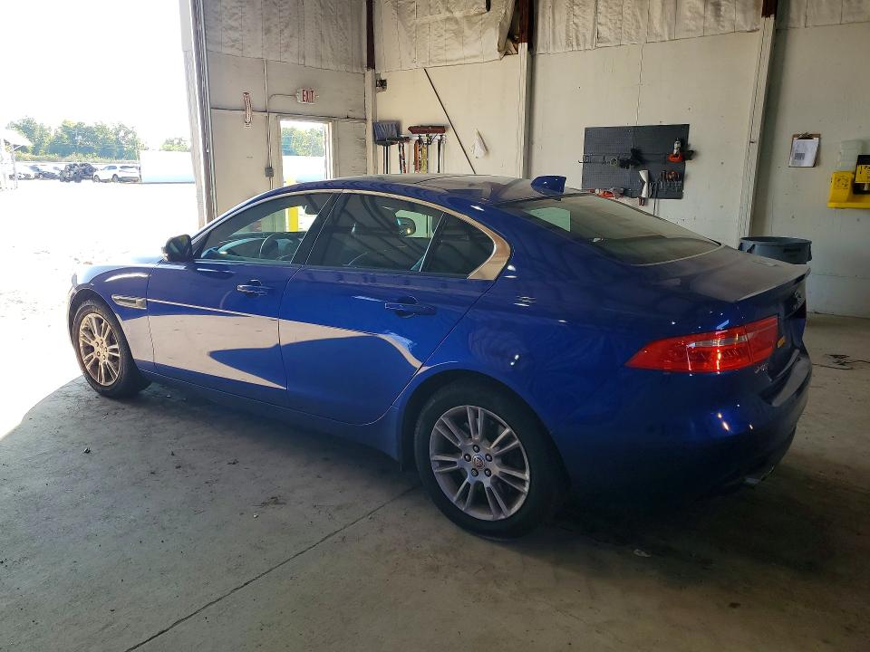 Photo 2 from auction – 2017 JAGUAR XE with VIN SAJAJ4BN5HA976672