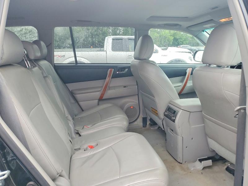 Photo 11 from auction – 2010 TOYOTA HIGHLANDER with VIN 5TDDK3EH4AS006555