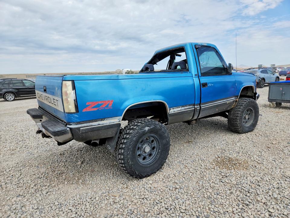 Photo 3 from auction – 1992 CHEVROLET GMT-400 with VIN 1GCEK14K7NZ219087