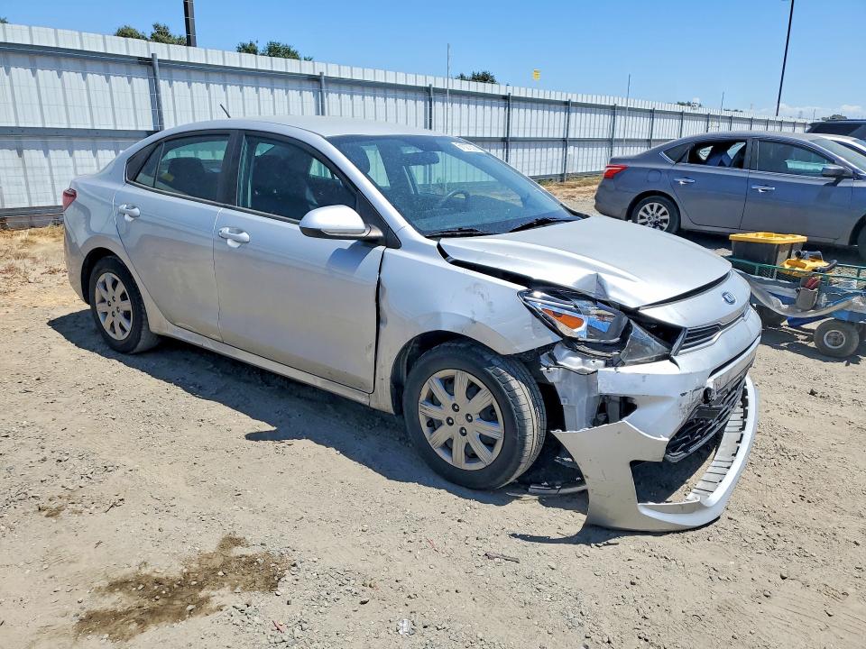 Photo 4 from auction – 2021 KIA RIO with VIN 3KPA24AD1ME379157