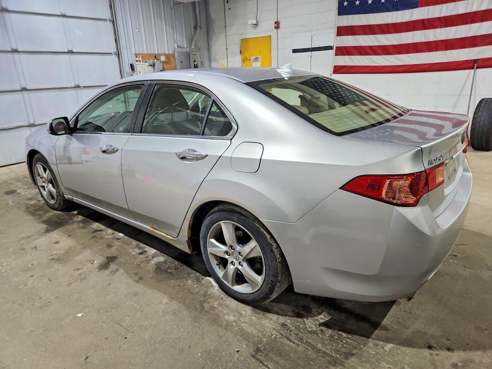 Photo 2 from auction – 2013 ACURA TSX with VIN JH4CU2F43DC009091