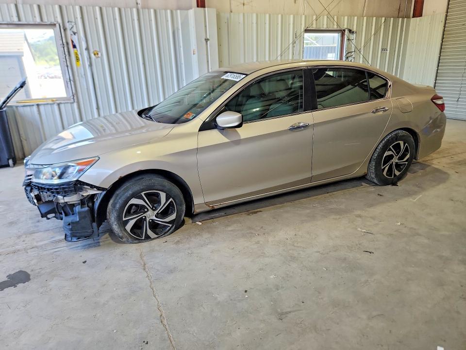 Photo 1 from auction – 2017 HONDA ACCORD with VIN 1HGCR2F34HA298740