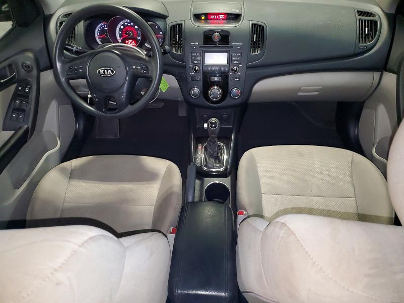 Photo 8 from auction – 2011 KIA FORTE with VIN KNAFU5A24B5383892