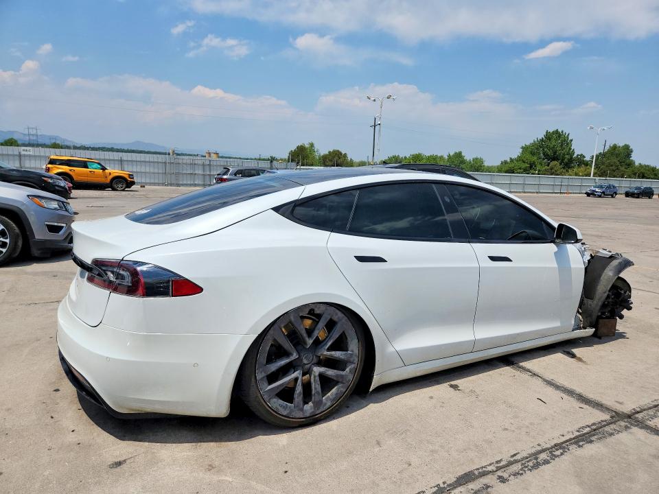 Photo 3 from auction – 2022 TESLA MODEL S with VIN 5YJSA1E59NF468060