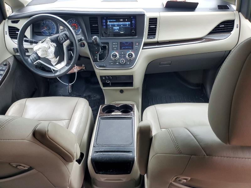 Photo 8 from auction – 2016 TOYOTA SIENNA with VIN 5TDYK3DC2GS757394