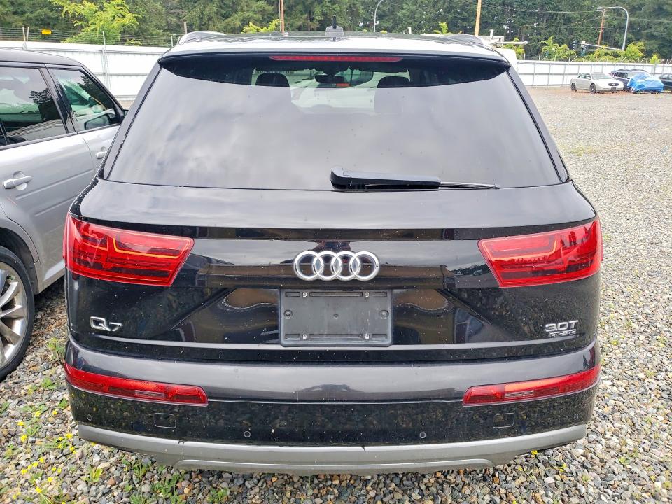 Photo 6 from auction – 2018 AUDI Q7 with VIN WA1LAAF70JD015493