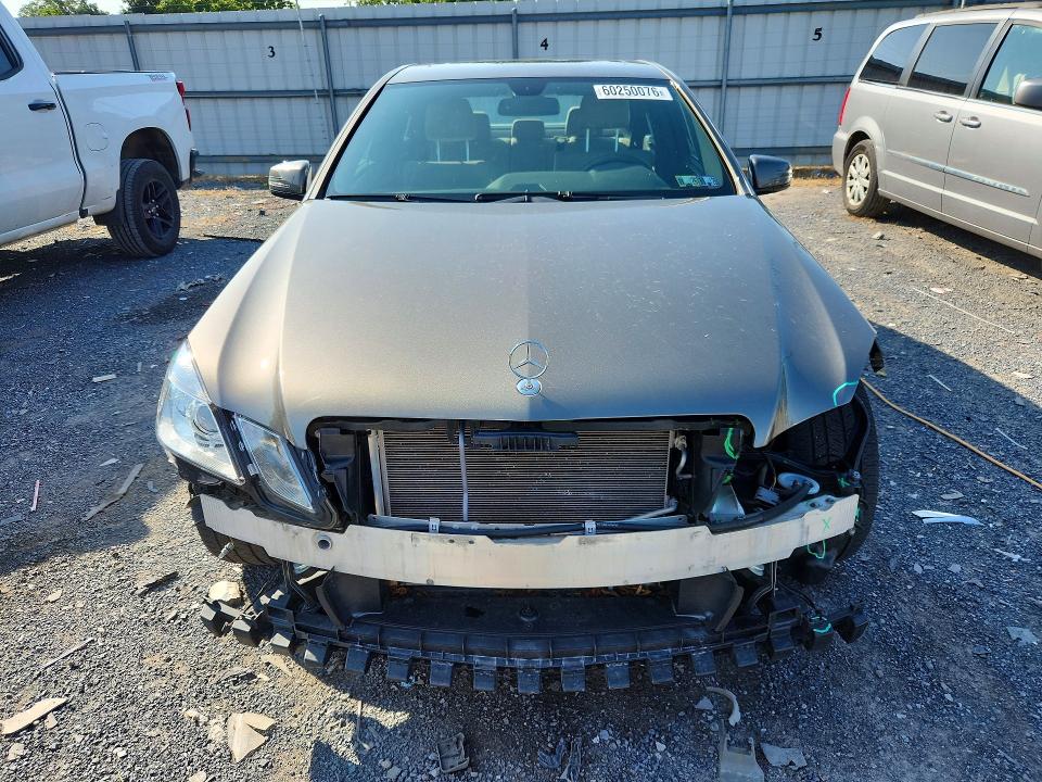 Photo 5 from auction – 2012 MERCEDES-BENZ E with VIN WDDHF8JBXCA567675