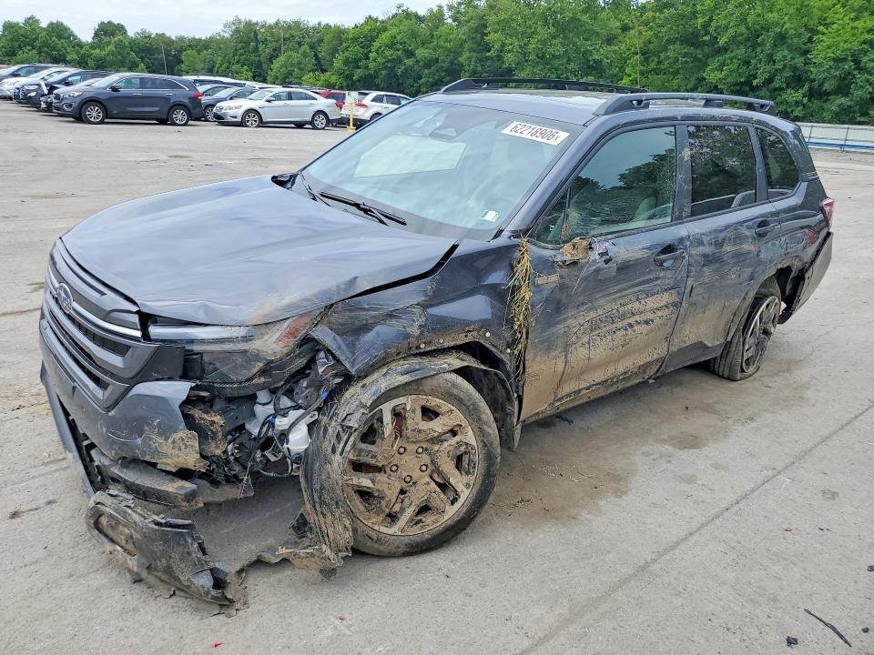 SUBARU FORESTER 2025 with VIN JF2SLSRD5SH421543 - Photo from auction