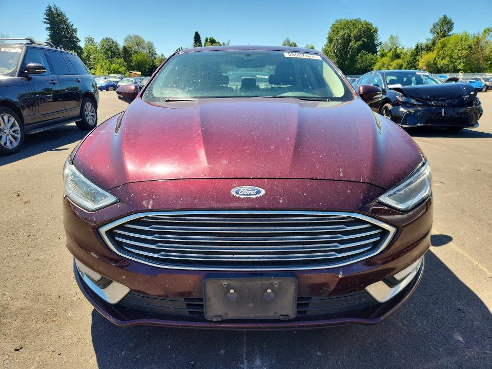 Photo 5 from auction – 2017 FORD FUSION with VIN 3FA6P0SU2HR110927