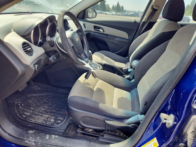 Photo 7 from auction – 2012 CHEVROLET CRUZE with VIN 1G1PC5SH1C7374322