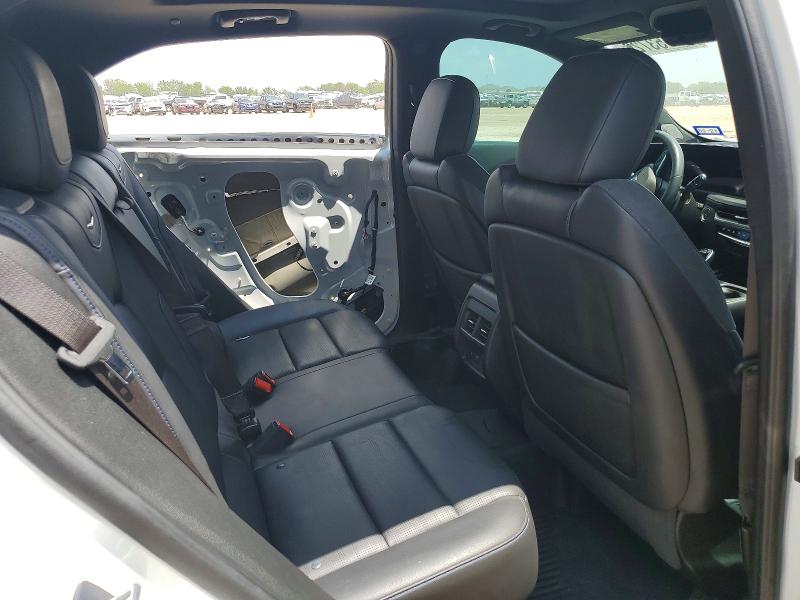 Photo 10 from auction – 2024 CADILLAC XT4 with VIN 1GYFZER40RF100803