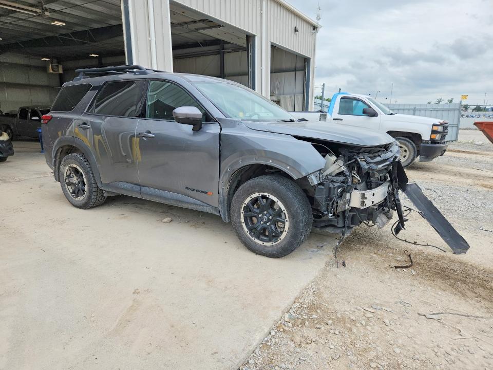 Photo 4 from auction – 2025 NISSAN PATHFINDER with VIN 5N1DR3BD5SC222359
