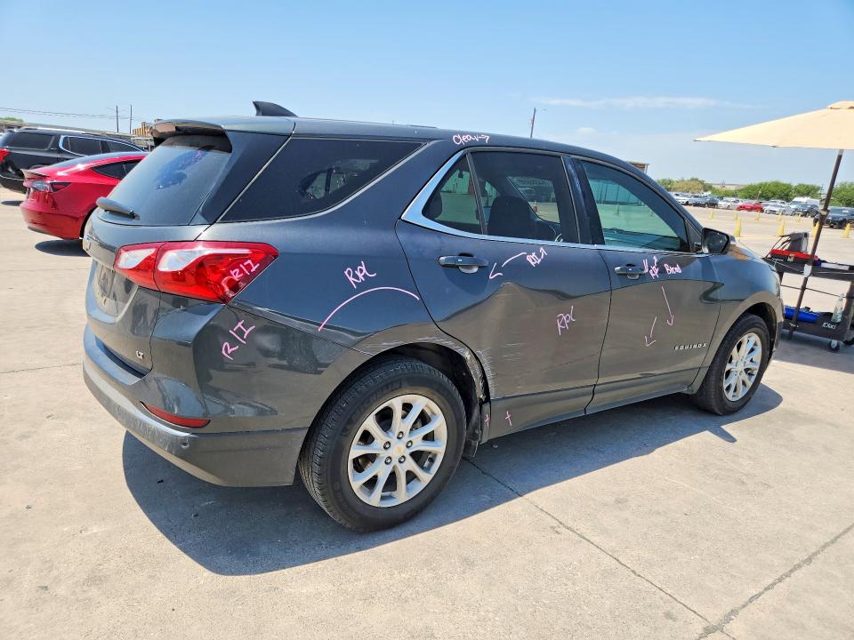 Photo 3 from auction – 2018 CHEVROLET EQUINOX with VIN 2GNAXJEV1J6301581