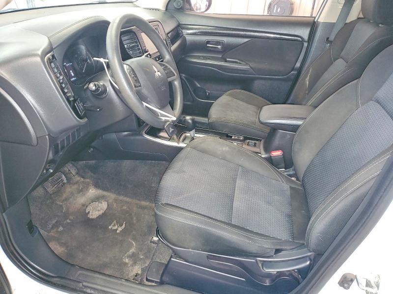Photo 7 from auction – 2019 MITSUBISHI OUTLANDER with VIN JA4AZ3A33KZ016674