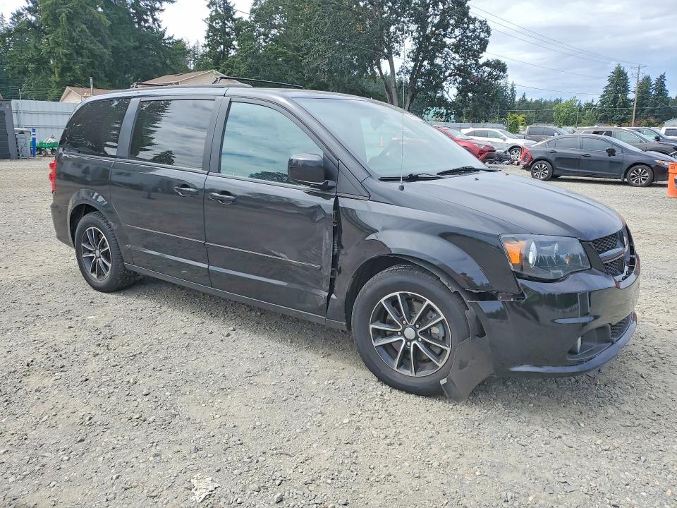 Photo 4 from auction – 2017 DODGE GRAND CARAVAN with VIN 2C4RDGEG3HR813439