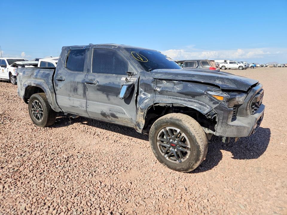 Photo 4 from auction – 2024 TOYOTA TACOMA with VIN 3TMLB5JN9RM051988