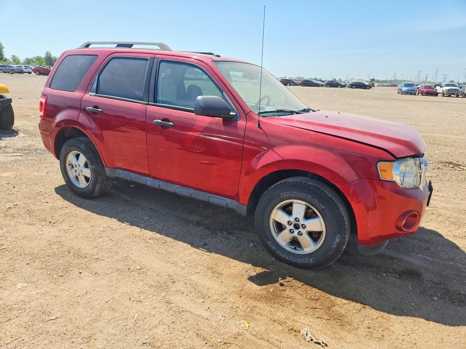 Photo 4 from auction – 2010 FORD ESCAPE with VIN 1FMCU9DG7AKC63987