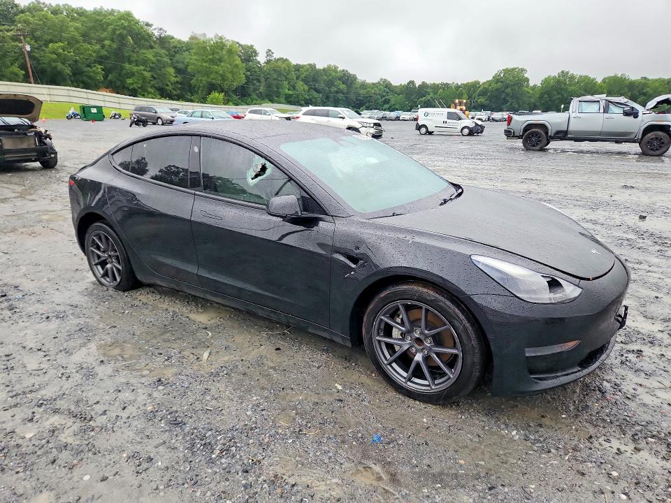 Photo 4 from auction – 2021 TESLA MODEL 3 with VIN 5YJ3E1EA2MF915994