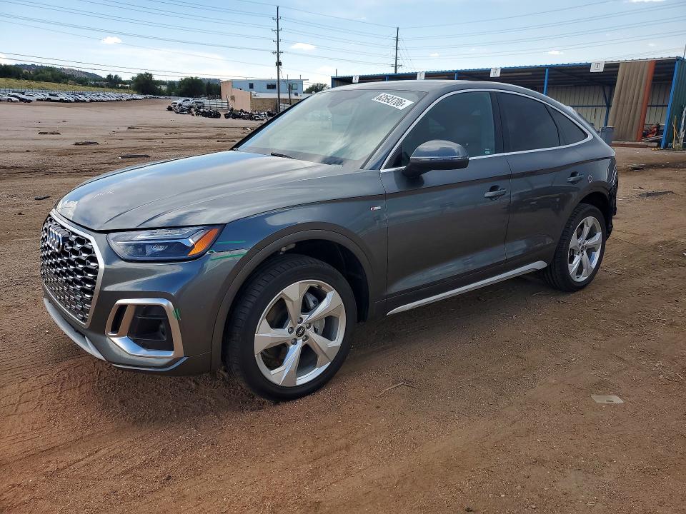 AUDI Q5 2021 مع رقم تعريف المركبة WA15AAFY9M2091716 - صورة من المزاد