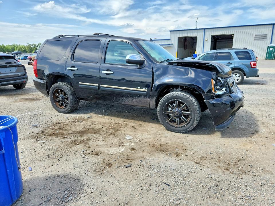 Снимка 4 от търг – 2013 CHEVROLET TAHOE с VIN 1GNSKBE04DR298424