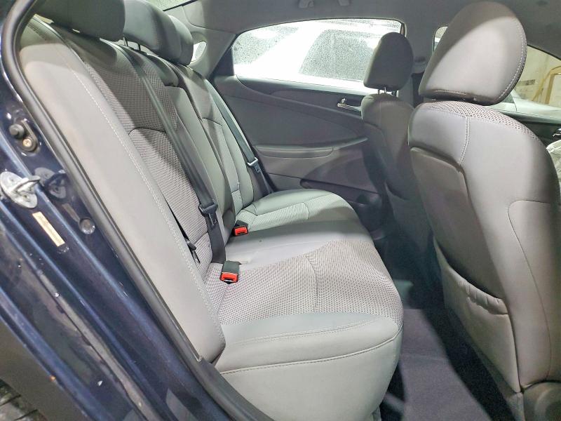 Photo 10 from auction – 2011 HYUNDAI SONATA with VIN 5NPEB4AC9BH082994