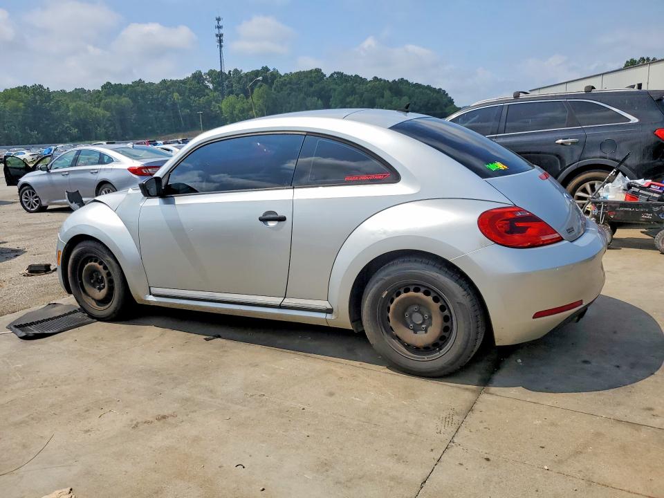 صورة رقم 2 من المزاد - 2012 VOLKSWAGEN BEETLE مع VIN 3VWFP7AT1CM644693