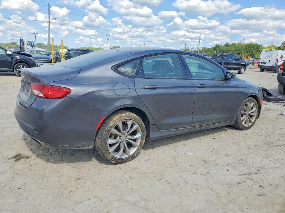 Photo 3 from auction – 2015 CHRYSLER 200 with VIN 1C3CCCBG3FN522282