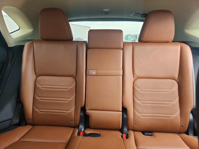 Photo 10 from auction – 2015 LEXUS NX with VIN JTJBARBZ7F2040012
