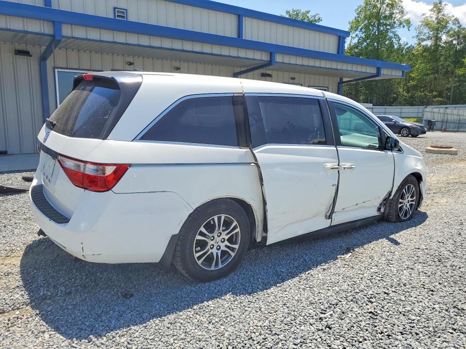 Photo 3 from auction – 2011 HONDA ODYSSEY with VIN 5FNRL5H66BB048742