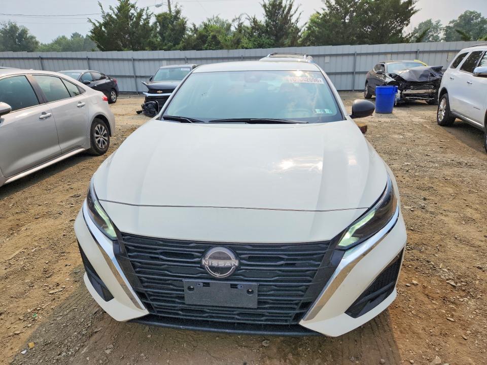 Photo 5 from auction – 2024 NISSAN ALTIMA with VIN 1N4BL4BV4RN369997