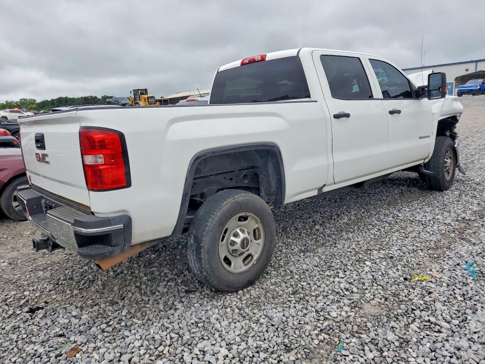 Photo 3 from auction – 2018 GMC SIERRA with VIN 1GT12REG4JF200824