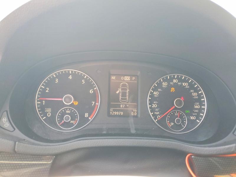Photo 9 from auction – 2015 VOLKSWAGEN PASSAT with VIN 1VWBT7A34FC031628