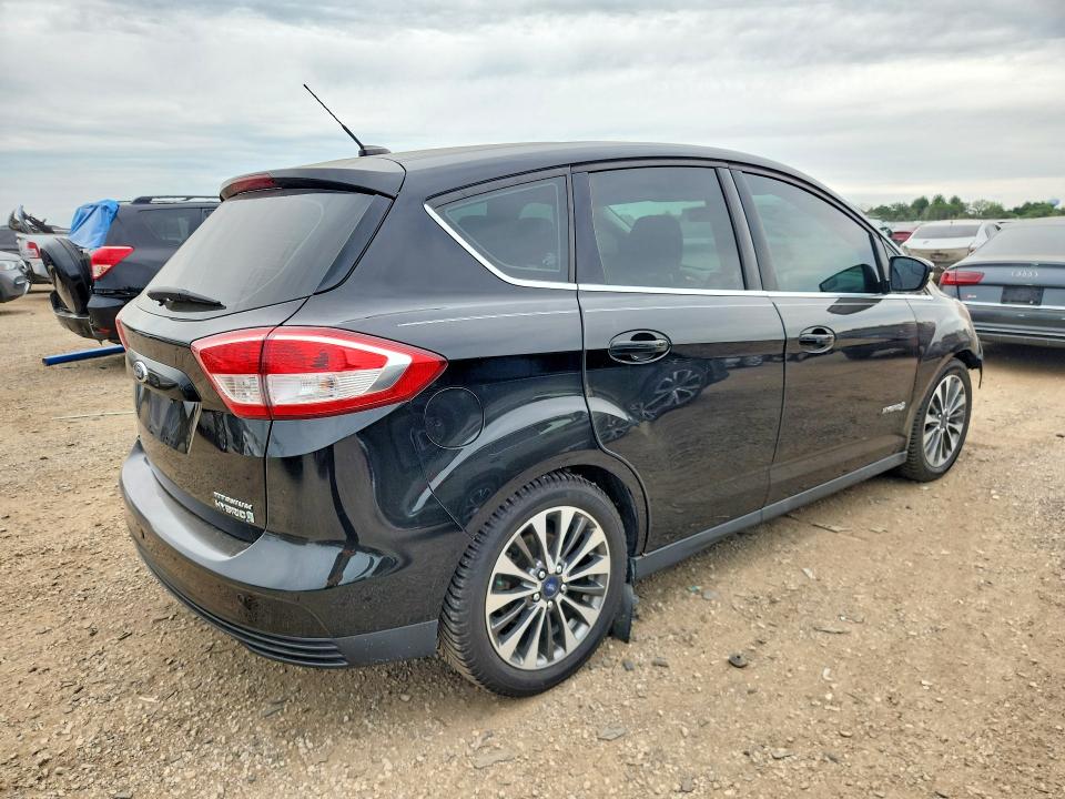 Photo 3 from auction – 2017 FORD C-MAX with VIN 1FADP5DU6HL118626