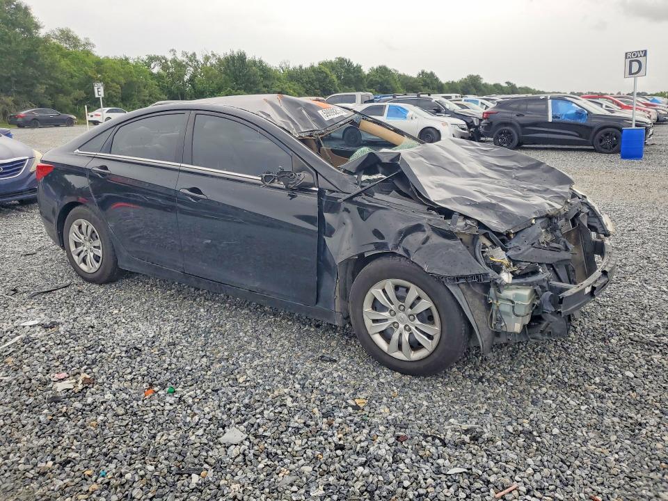 Photo 4 from auction – 2012 HYUNDAI SONATA with VIN 5NPEB4AC7CH357618